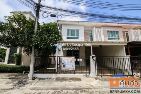 ขายทาวน์เฮ้าส์ 2 ชั้น พฤกษาวิลล์ 56 พุทธมณฑลสาย 5 ศาลายา สามพราน หลังมุม 26.8 ตร.ว ต้นโครงการ รีโนเวทใหม่ทั้งหลัง