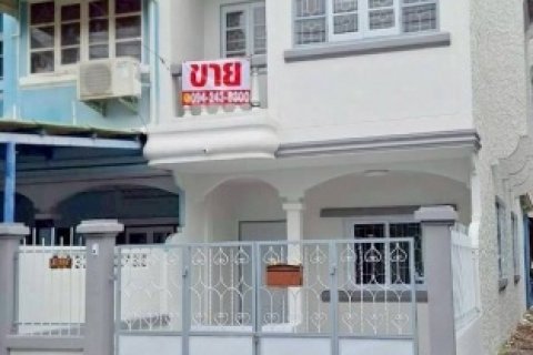 ขายทาวน์เฮ้าส์ 2 ชั้น 15.9 ตร.ว. หมู่บ้านบุญอนันต์ ซอยสรงประภา9 ดอนเมือง กรุงเทพมหานคร (เจ้าของขายเอง)
