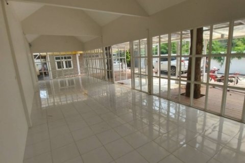 ให้เช่าบ้านเดี่ยว 2 หลัง บนพื้นที่ 100 ตร.ว. ใจกลางเมืองสระบุรี ทำเลทอง ใกล้ห้าง เดินทางสะดวก