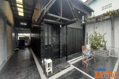 ให้เช่าบ้านพร้อมสตูดิโอ 54 ตรว. เพดานสูง ลาดพร้าว 134 เหมาะทำออฟฟิศ หรือสตูดิโอ จอดรถ 7 คัน ใกล้ MRT บางกะปิ