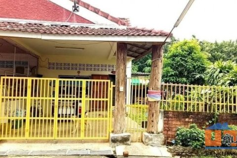 ขายทาวน์เฮ้าส์ชั้นเดียว 1 คูหา ใจกลางเมือง ทำเลดี จังหวัดกระบี่