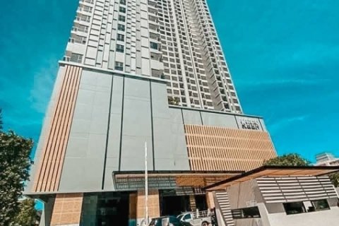 คอนโด ศรีราชา  KEEN Centre Sriracha วิวทะเล ติดถนนสุขุมวิท จ.ชลบุรี