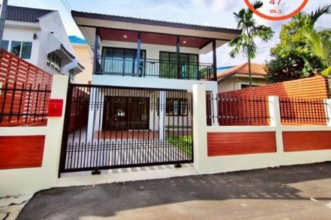 ขายบ้านเดี่ยว47ตรว. ซ.ประชาอุทิศ69 รีโนเวทใหม่ จัดกู้ฟรี มีบริการรับผ่อนตรง