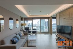 Modern  unit  with Panoramic River View .Comfort and Convenience near Krung Thon Buri Station