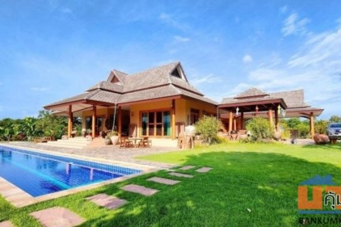 บ้านเดี่ยวหรูสไตล์ตะวันตก ท่ามกลางธรรมชาติ พร้อมวิวภูเขาแบบพาโนรามา 360 องศา อ.แม่ริม เชียงใหม่