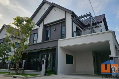 LV53283 ขาย บ้านเดี่ยว 2 ชั้น สไตล์ Modern Luxury CENTRO บางนา กม.7 ทำเลศักยภาพ บางนา เดินทางสะดวก ใกล้ MEGA บางนา