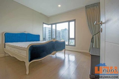 The Crest Sukhumvit 34 spacious safe comfortable 10th floor BTS Thonglor