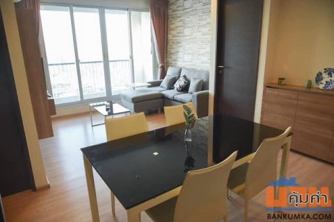 Rhythm Sathorn Clean spacious private 22nd floor BTS Saphan Taksin