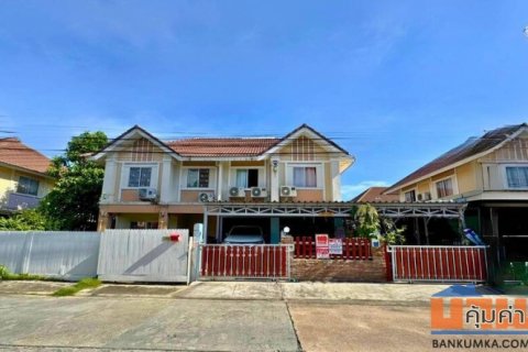ขายบ้านแฝด หมู่บ้านพฤกษา28/1 นิคมบางปู-แพรกษา สมุทรปราการ พร้อมเข้าอยู่