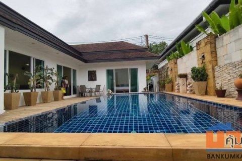 For Rent : Rawai, Private Pool Villa @soi samakee 1, 3 bedrooms 3 bathrooms