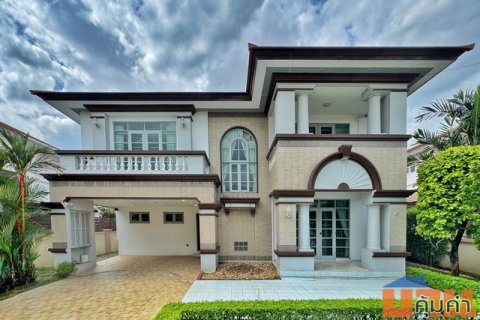 ขายบ้านเดี่ยวหรู ลดาวัลย์ ปิ่นเกล้า-เพชรเกษม ใกล้โรงเรียนนานาชาติ 103 ตร.วา พื้นที่ใช้สอย 380 ตร.ม. หลังมุม ฟังก์ชันครบ