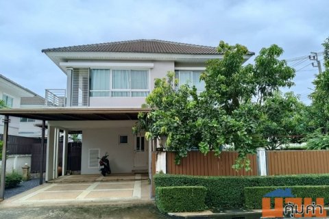 ให้เช่าบ้านเดี่ยว 2 ชั้นหลังมุม 3 ห้องนอน 3 ห้องน้ำ เฟอร์นิเจอร์ครบ หมู่บ้านเพอร์เฟคเพลส 2 รามคำแหง 174