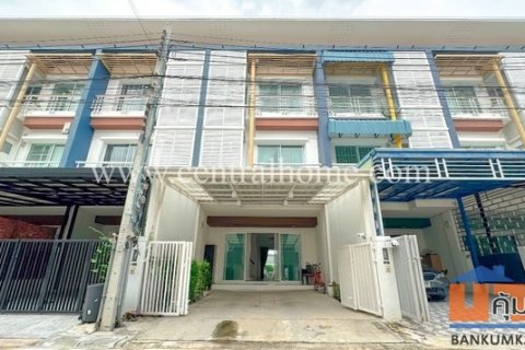 P3 ทาวน์โฮม 3 ชั้น ชวนชื่นโมดัส วิภาวดี - รังสิต พร้อมอยู่