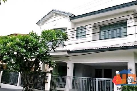 บ้านเดี่ยว2ชั้นให้เช่า เนื้อที่ 60 ตรว. มัณฑนา /ศรีนครินทร์ ใกล้เมกาบางนา