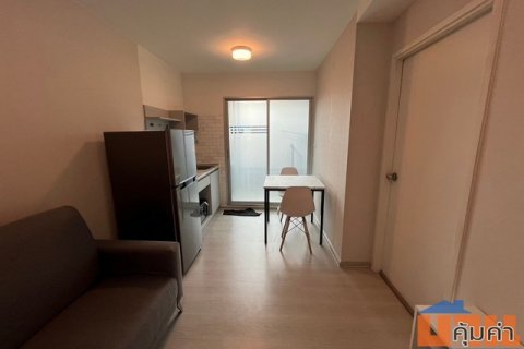 Plum condo ราม 60 ซอยรามคำแหง 60 ใกล้รถไฟฟ้าลำสาลี แยกห้องนอนห้องนั่งเล่นเป็นสัดส่วน ห้องมุม วิวสระน้ำ