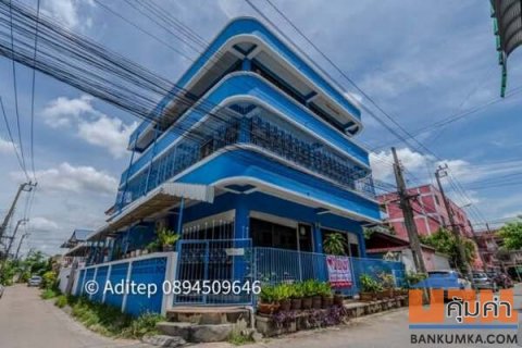 ขายด่วน! ตึก 3 ชั้น 40 ตรว. แปลงหัวมุม ซ.วัดกู้ ปากเกร็ด ทำเลทอง เหมาะทำหอพัก ใกล้รถไฟฟ้าสายสีชมพู! ท่าน้ำปากเกร็ด