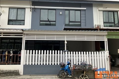 ขายทาวน์เฮ้าส์หมู่บ้าน ไอวี่ทาวน์ 2 ซอย 10 ถนนศุขประยูร (ทล.315 ) ต.กุฎโง้ง อ.พนัสนิคม จ.ชลบุรี