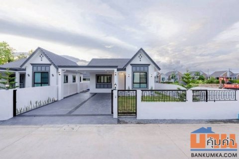 บ้านเดี่ยวสร้างใหม่ สไตล์อังกฤษ ดีไซน์สวย ทำเลทอง ดอนแก้ว สารภี