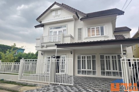 ขาย บ้านเดี่ยวใกล้รถไฟฟ้าสายสีส้ม รีโนเวทใหม่ทั้งหลัง Parkway ชาเล่ต์ รามคำแหง 190/1