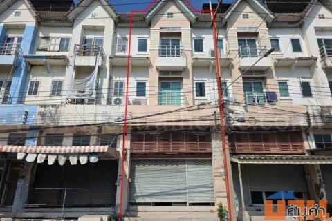 P1 อาคารพาณิชย์ 3.5 ชั้น หมู่บ้านสถาพร คลองหลวง 4 ราคาถูก