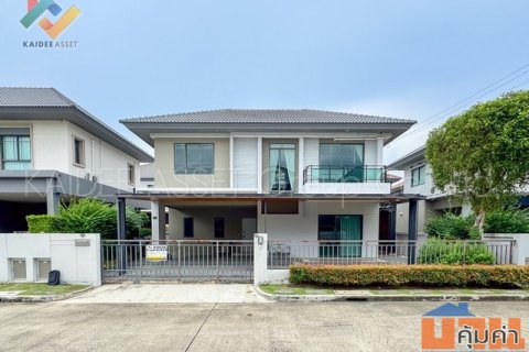 ไลฟ์ บางกอก บูเลอวาร์ด ราชพฤกษ์-รัตนาธิเบศร์ ติดถนน ราชพฤกษ์