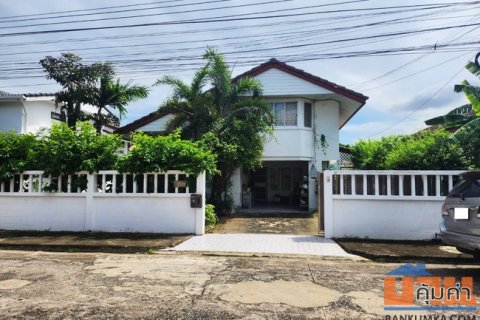ขายบ้านเดี่ยว หมู่บ้านบ้านสวนพงษ์เพชร ซอยแจ้งวัฒนะ 43 เนื้อที่ 56 ตร.ว. 2 ชั้น 3 นอน 2 น้ำ