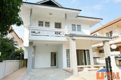 ขาย บ้านเดี่ยว 2 ชั้น หมู่บ้านเด่นชัย 54 ตรว. ย่านชุมชนขนาดใหญ่ สมุทรปราการ