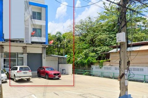 ห้องริม 34ตร.วา. ซีคอนบางแค 1.5กม.ให้เช่าโฮมออฟฟิศ 3.5ชั้น 404ตร.ม 3นอน 3น้ำ รร.นานาชาติบริติชโคลัมเบีย 2.7 กม.