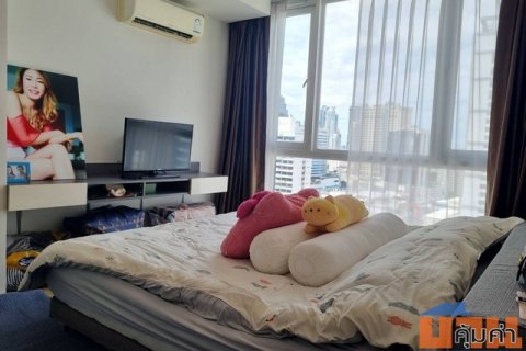 ขายคอนโดใจกลางอโศก-นานา 15 Sukhumvit Residences  ใกล้ BTS นานา / MRT สุขุมวิท เพียงไม่กี่ก้าว!