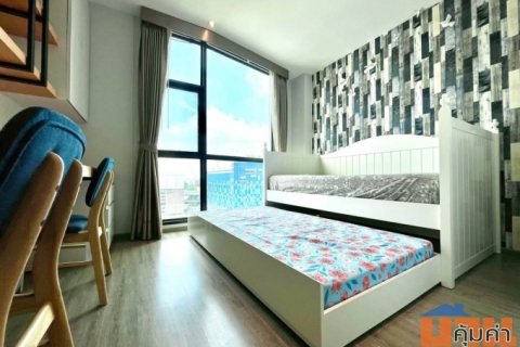 Rhythm Ekamai Convenient comfortable quiet 12th floor BTS Ekkamai