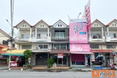 อาคารพาณิชย์ 3 ชั้น หมู่บ้านบัวทอง4 บ้านกล้วย-ไทรน้อย บางบัวทอง นนทบุรี