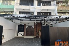 BH3663 ให้เช่าทาวน์โฮม 2 คูหาใจกลางสาทร ตกแต่งใหม่ พร้อมอยู่ พื้นที่ใช้สอยประมาณ 400 ตร.ม. | ที่ดิน 48 ตร.วา