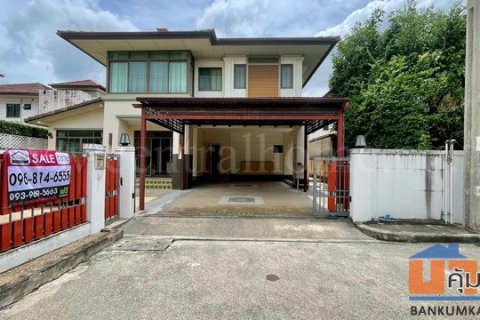 บ้านเดี่ยว เศรษฐสิริ ประชาชื่น เรสซิเด้นท์ 3 หลังริม รีโนเวทใหม่ทั้งหลัง 