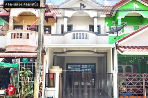 lN-040 ขายทาวน์เฮ้าส์ 2 ชั้น พรทวีวัฒน์1 คลอง1 คลองหลวง เนื้อที่ 19.4 ตรว 2นอน 2น้ำ ใกล้มอเตอร์เวย์