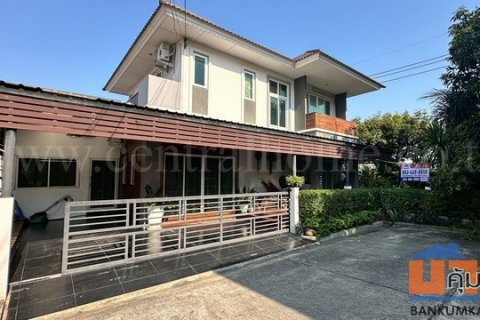 บ้านเดี่ยว สิริกานต์ 3 หลังริม แปลงใหญ่ ถูกสุดในโครงการ