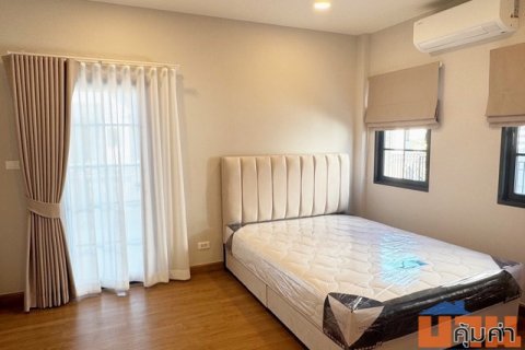 P906 ให้เช่า ขาย บ้านเดี่ยว โครงการ Centro เซนโทร บางนา ใกล้ Mega Bangna เดินทางสะดวก เหมาะอยู่อาศัย