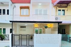 หมู่บ้านเฟื้องฟ้า 11 เฟส 4 ซอยมังกร-นาคดี บ้านรีโนเวทใหม่ พร้อมเข้าอยู่