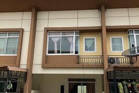 ขายบ้านหมู่บ้านร่มไม้ 2 ซอยห้วยปราบ-เทิดพระเกียรติ 2 ถนนปลวกแดง-ห้วยปราบ(รย.3013) ตำบลบ่อวิน อำเภอศรีราชา จังหวัดชลบุรี