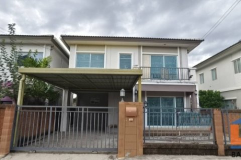 หมู่บ้านภัสสรไพรด์ บนถนนวงแหวนรอบ 3 ทำเลศักยภาพ ใกล้ แยกหลุยส์ – ตลาดเจริญเจริญ