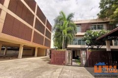 ขายที่ดินพร้อมบ้านและออฟฟิศ สุขุมวิท101 แยกปุณณวิถี34 เนื้อที่ 1-1-62 ไร่