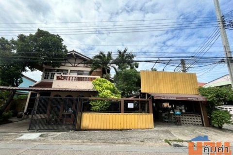 ขายบ้านเดี่ยว หลังมุม พร้อมที่ดินและกิจการร้านอาหาร ทำเลดี ซ.บางกระดี่ 3 พระราม 2