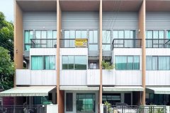 ขายทาวน์โฮม 3 ชั้น บ้านกลางเมือง พระราม 9 - กรุงเทพกรีฑา ทำเลศักยภาพ เดินทางสะดวกสบาย