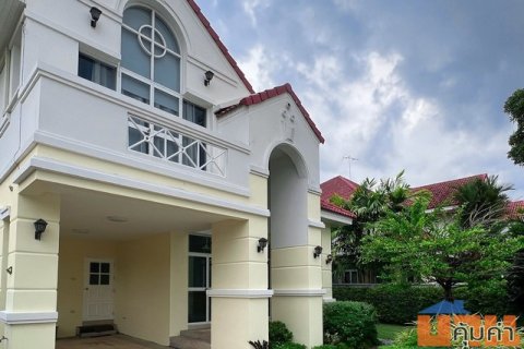 HR2667ขายและให้เช่าบ้านเดี่ยวหมู่บ้านบารเมษฐ์ เฉลิมพระเกียรติ 62  เดินทางสะดวก ทำเลดีใกล้สวนหลวง ร.9
