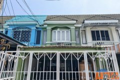 ทาวน์เฮาส์ 2 ชั้น หมู่บ้านฉัตรแก้ววิลล่า ซ.บุญสัมพันธ์ 6/1