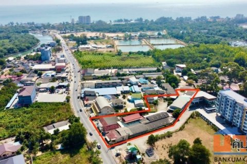 ขายด่วน ที่ดินใกล้ทะเลระยอง ( หาดแสงจันทร์ )