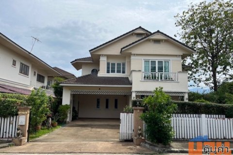 บ้านหรูสไตล์รีสอร์ท ทำเลทองใจกลางมีโชค โครงการ Tropical Emperor