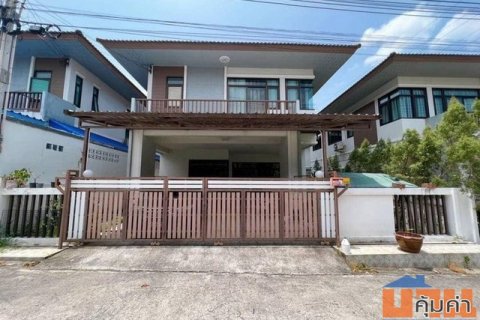 เช่า บ้านเดี่ยว หมู่บ้านโกลเด้นทาวน์ ศรีราชา ใกล้อัสสัมชัญ แหล่งชุมชน TP-H1474
