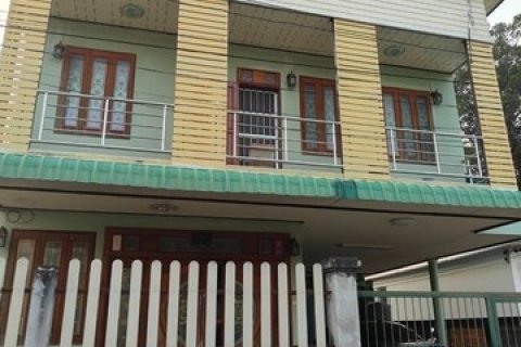 ขายบ้านเดี่ยว 2 ชั้น ประชาอุทิศ ต.ในเมือง 89/10 ซอย 16 ถ.ประชาอุทิศ ต.ในเมือง อ.เมือง จ.พิษณุโลก