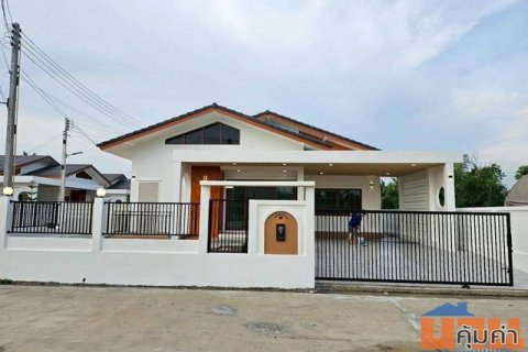 ขายบ้านโครงการ บ้านสวนสุข 4 พลัส. ใหญ่กว่าเดิมพิกัดหนองหงษ์พื้นที่ใช้สอยกว่า145 ตร.ม 3 นอน 2 น้ำ 1 ครัว 2 จอดรถ