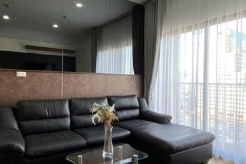 Noble Reveal Ekkamai Clean beautiful view quiet 17th floor BTS Ekkamai